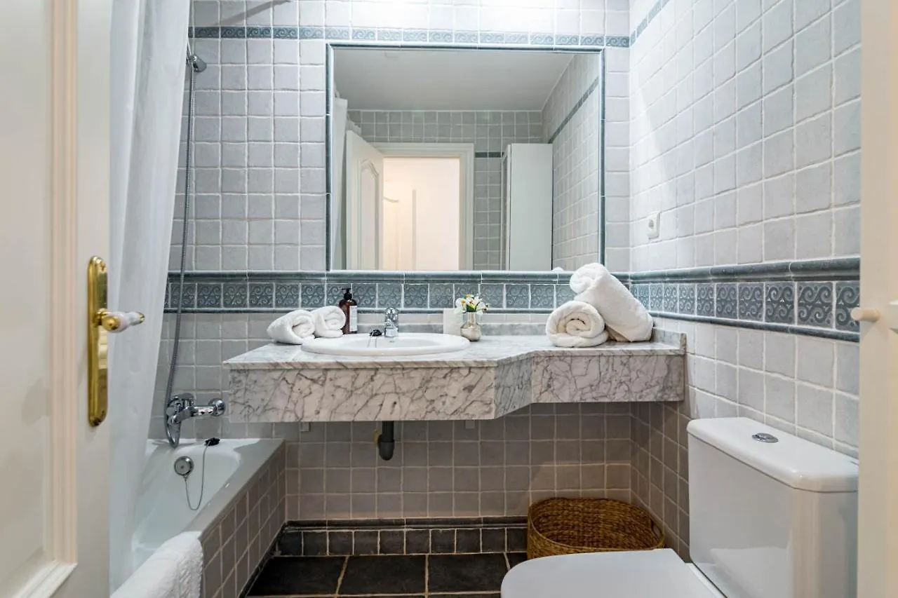 Contemporary 2Br Apt With Terrace In Nueva Andalucia 'The Golf Valley' Apartment Marbella Spain