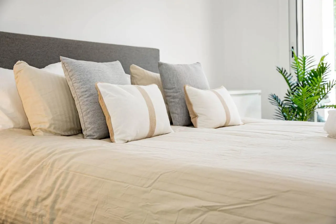 Contemporary 2Br Apt With Terrace In Nueva Andalucia 'The Golf Valley' Apartment Marbella