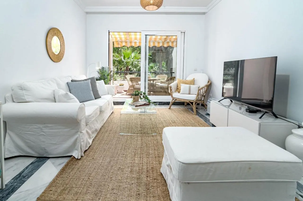 Contemporary 2Br Apt With Terrace In Nueva Andalucia 'The Golf Valley' Apartment Marbella